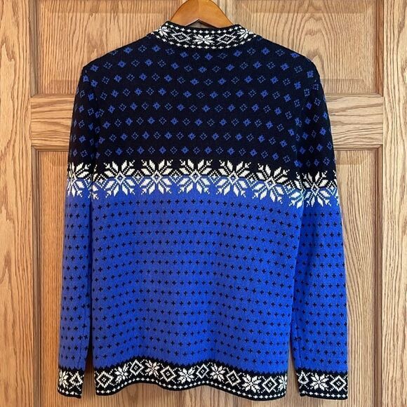 NOMADIC TRADERS Fair Isle Snowflake Zip Up Cardigan - Picture 7 of 9